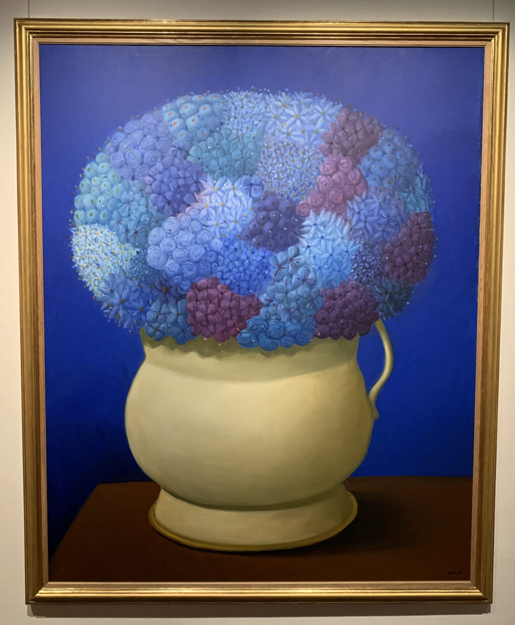 フェルナンド・ボテロ　「青の花」　2006年　油彩/キャンバス　199×161cm