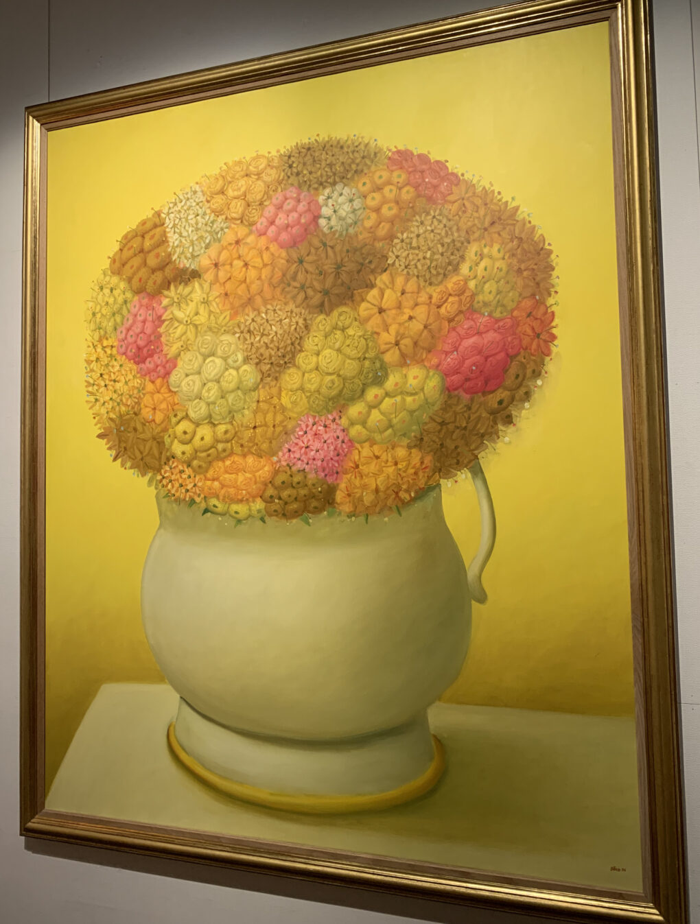 フェルナンド・ボテロ　「黄色の花」　2006年　油彩/キャンバス　199×161cm