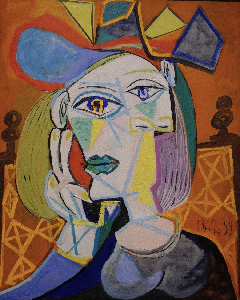PICASSO AND HIS TIME   パブロ・ピカソ　多色の帽子を被った女の頭部